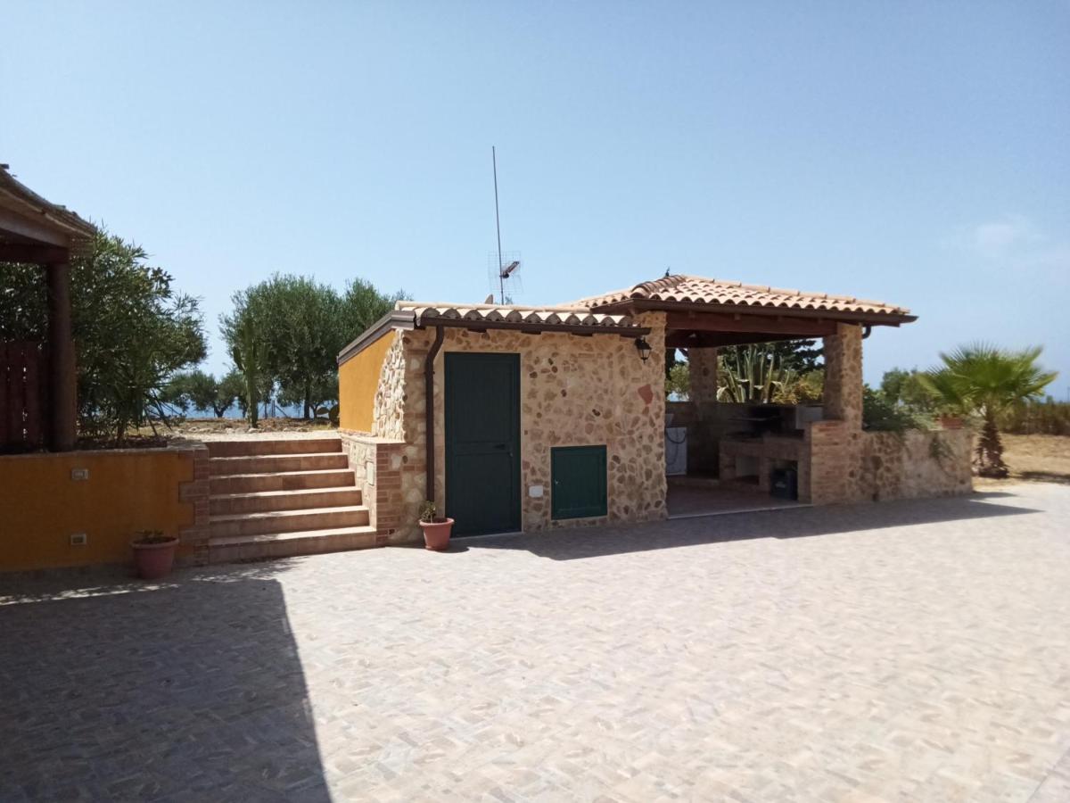 Il Casale Di Bovo Marina Villa มอนตาลเลโกร ภายนอก รูปภาพ