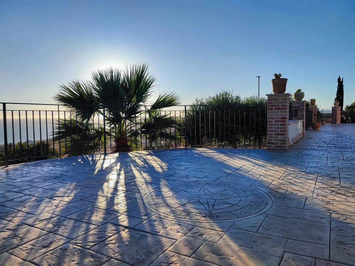 Il Casale Di Bovo Marina Villa มอนตาลเลโกร ภายนอก รูปภาพ