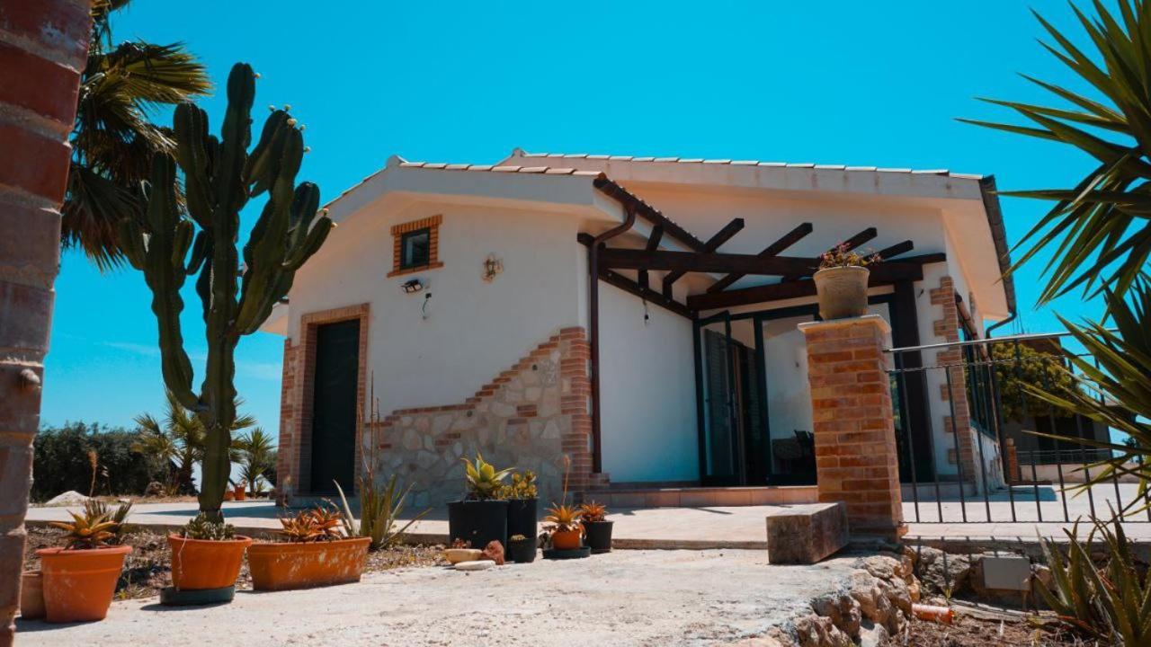 Il Casale Di Bovo Marina Villa มอนตาลเลโกร ภายนอก รูปภาพ